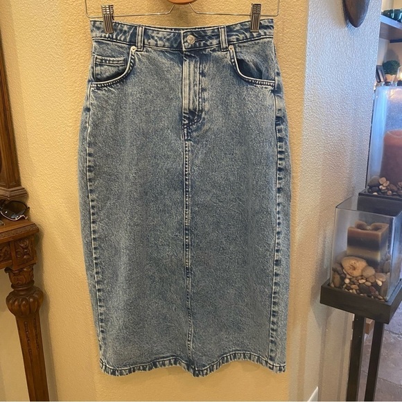 MANGO MNG Women Blue Acid Wash Midi Denim Skirt Size Small - Picture 1 of 8